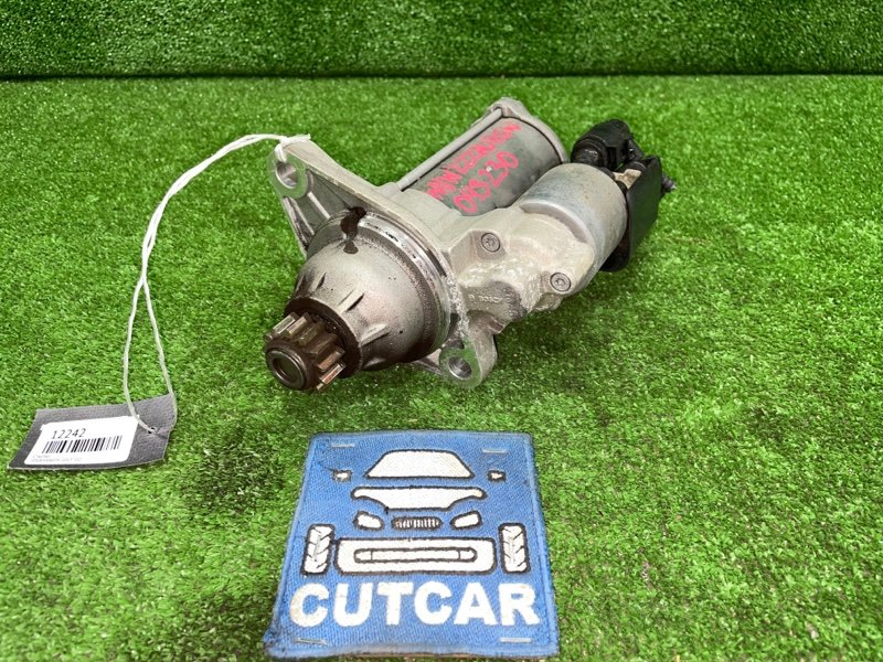 Стартер VOLKSWAGEN GOLF 5G1 121810A008 контрактная