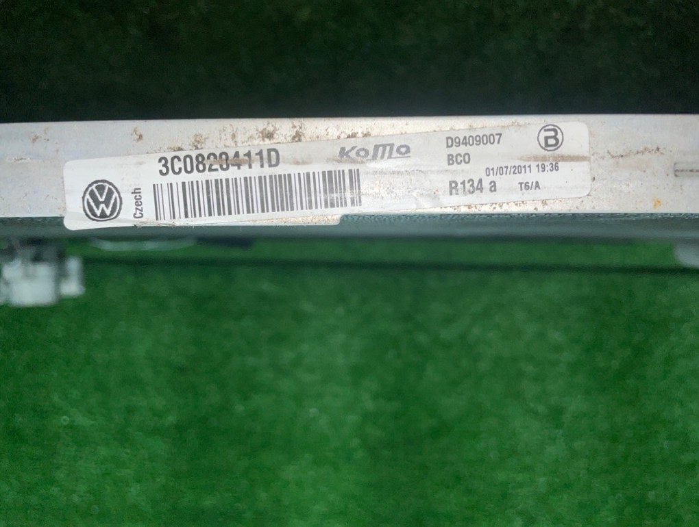 Радиатор кондиционера PASSAT 3C
