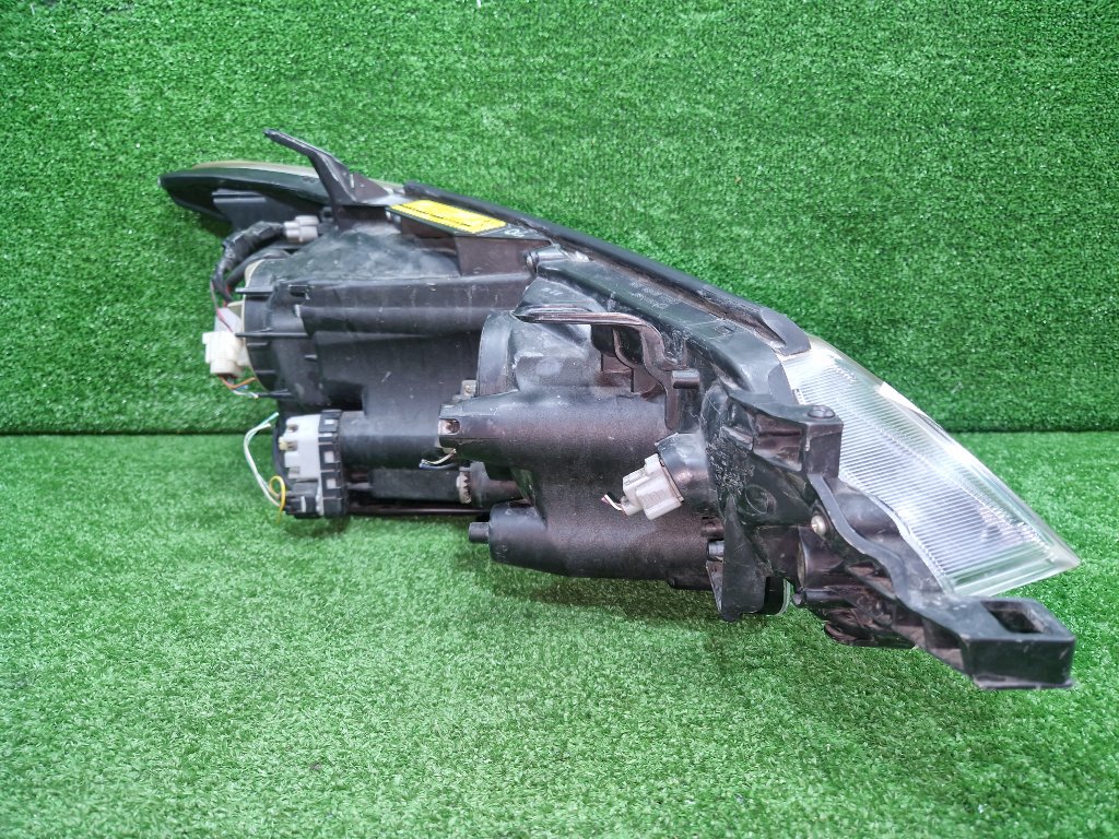 Фара ESTIMA ACR50W