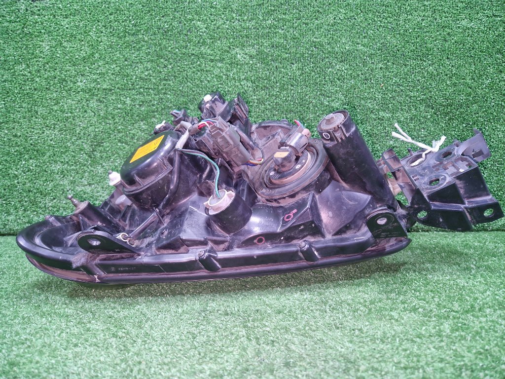 Фара IMPREZA 2003 GG3 EJ152 Фара IMPREZA 2003 GG3 EJ152