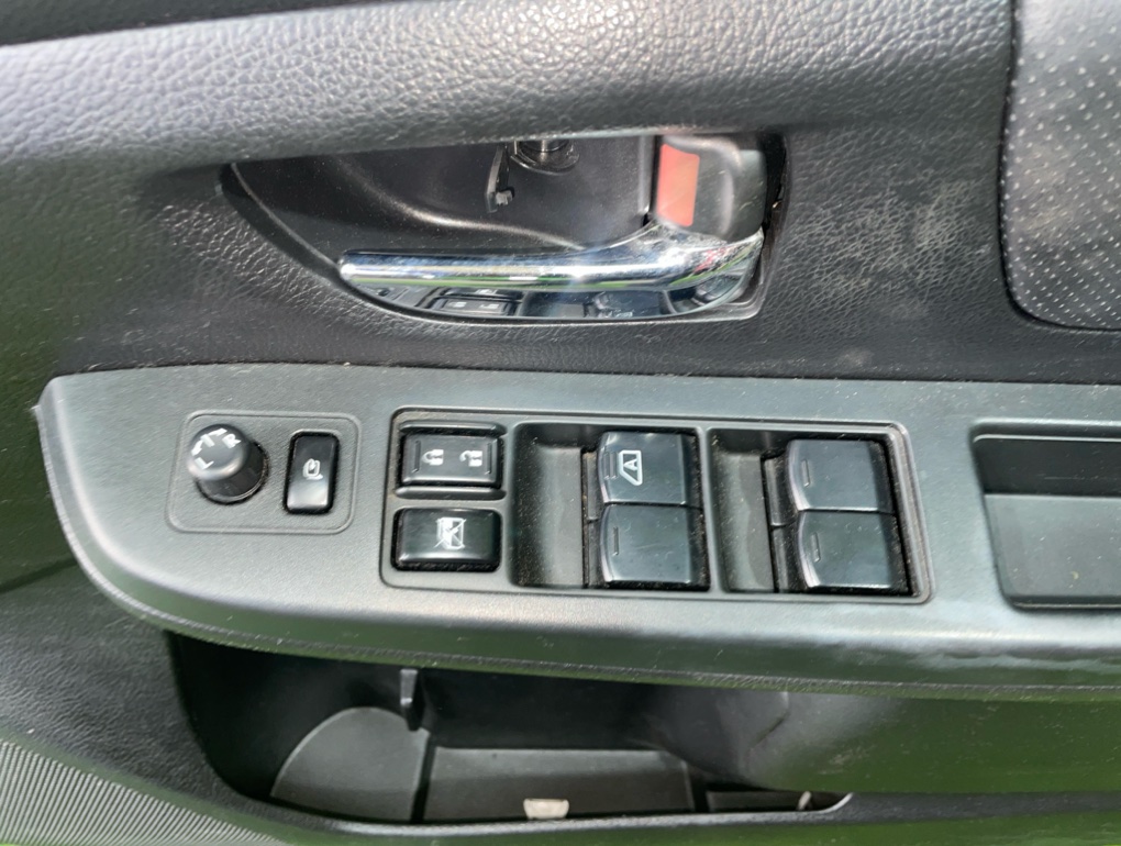 Дверь боковая передняя правая IMPREZA GP6