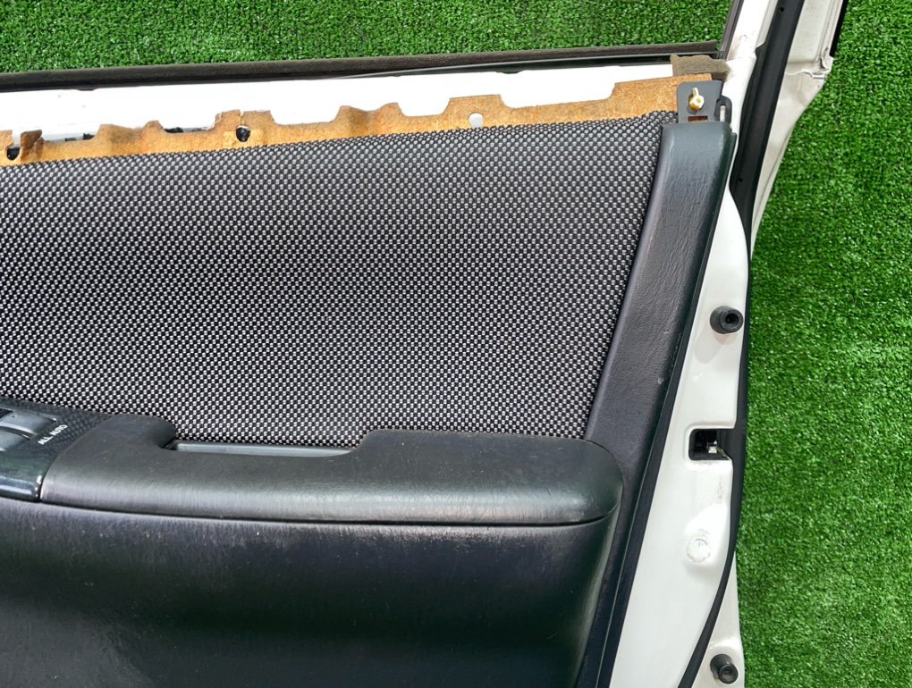 Дверь боковая передняя правая ALLEX ZZE123