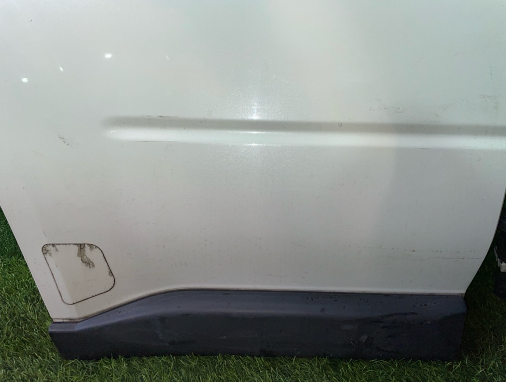 Дверь боковая задняя правая X-TRAIL 2008 TNT31 QR25DE Дверь боковая задняя правая X-TRAIL 2008 TNT31 QR25DE