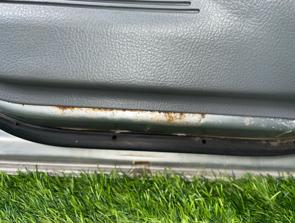 Дверь боковая задняя правая DEMIO 2006 DY3W ZJ-VE Дверь боковая задняя правая DEMIO 2006 DY3W ZJ-VE