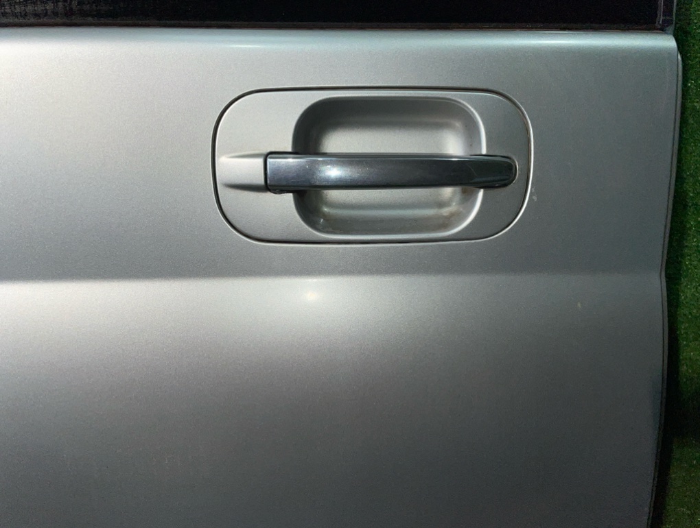 Дверь боковая задняя правая MOBILIO 2002 GB1 L15A