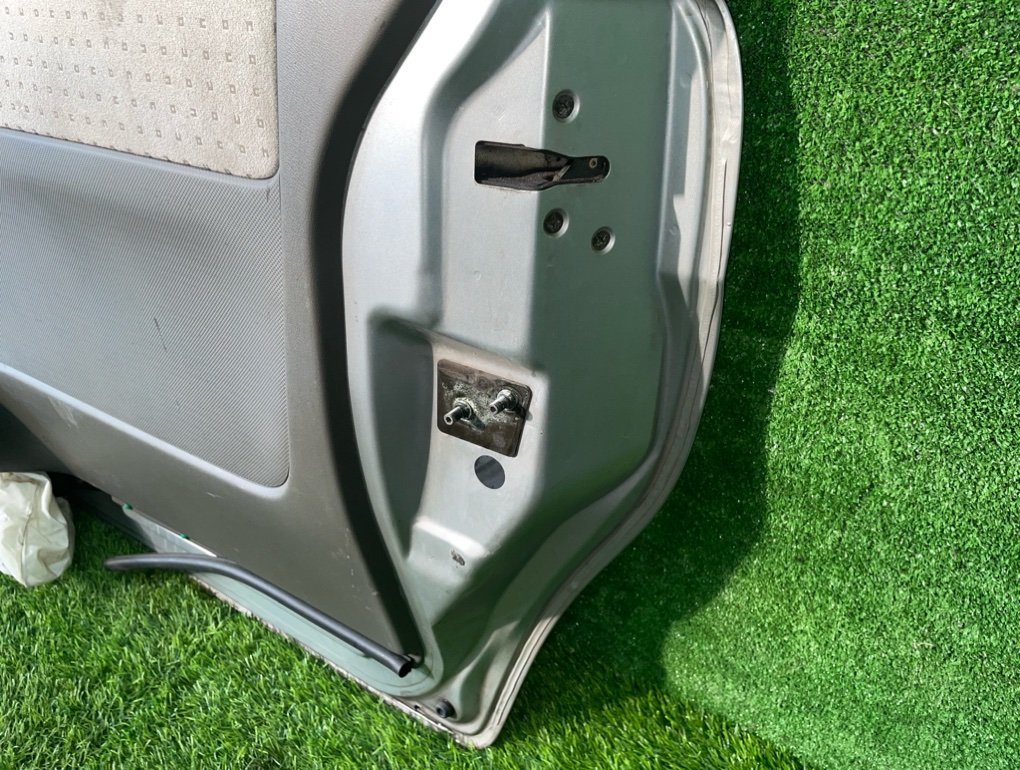 Дверь боковая задняя правая MOBILIO 2002 GB1 L15A