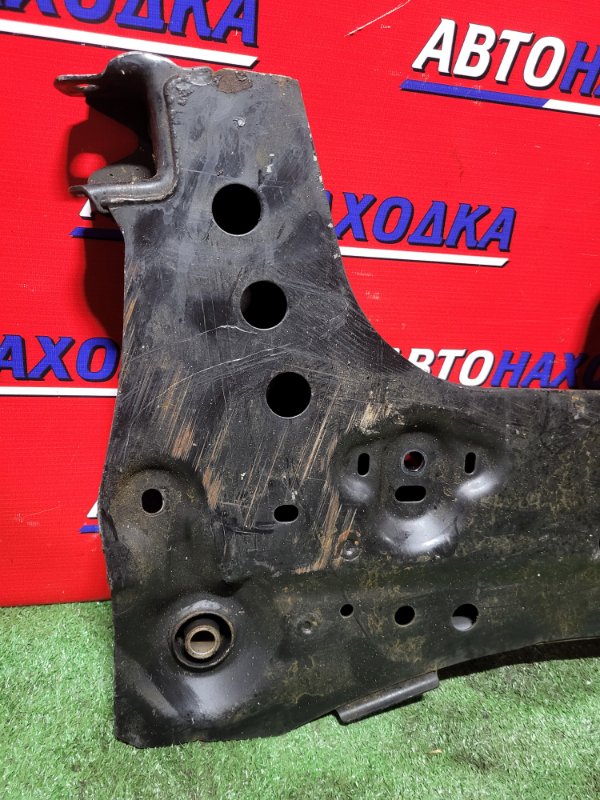 Балка поперечная передняя MARCH 2002-2010 AK12 CR12DE