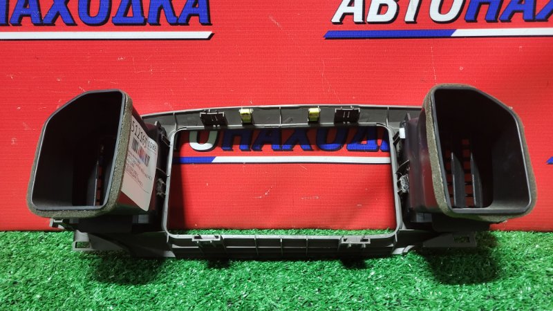 Консоль магнитофона COROLLA RUNX 2001-2006 NZE124 1NZ-FE