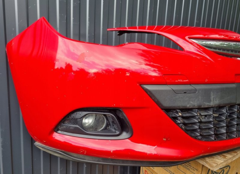 Бампер передний Opel Astra J GTC