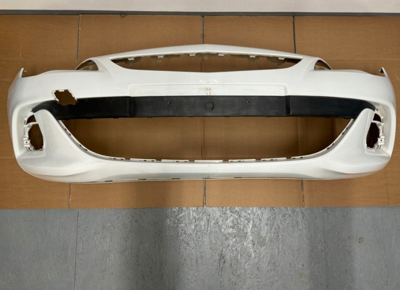 Бампер передний Opel Astra J OPC GTC IV 4 13348047 Б/У