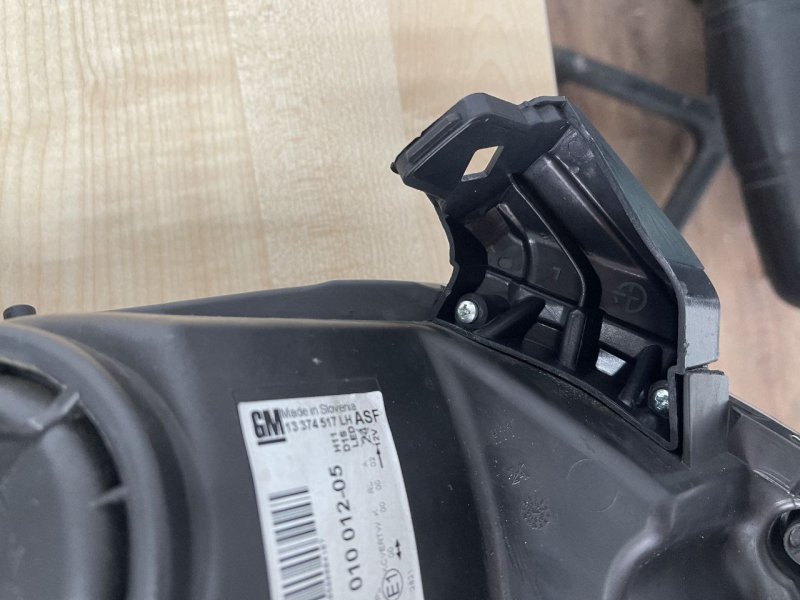 Фара передняя левая Astra J