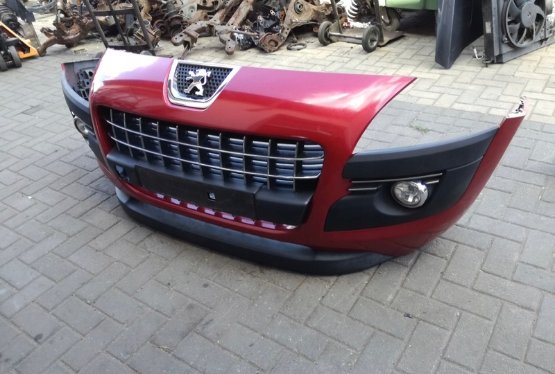 Бампер передний Peugeot 3008 контрактная