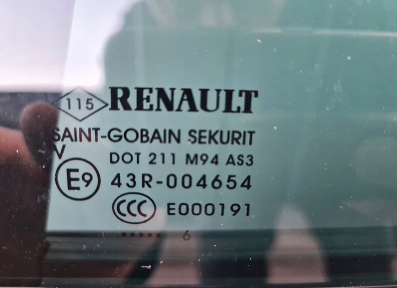 Дверь задняя левая Renault Megane 4