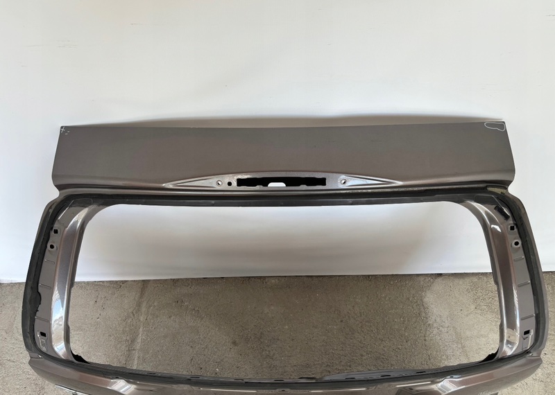 Крышка багажника задняя CR-V