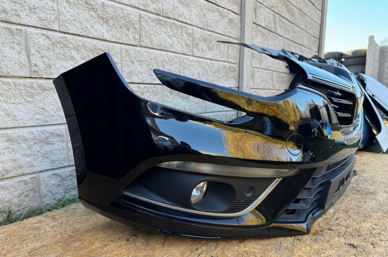 Бампер передний Megane 4
