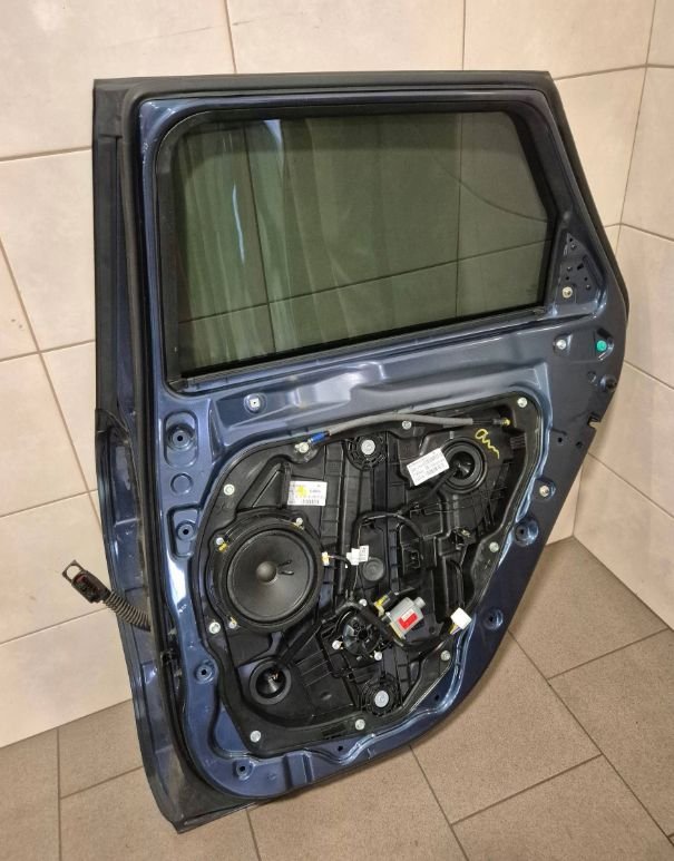 Дверь задняя правая ceed 3