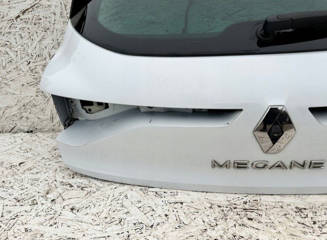 Крышка багажника задняя Megane 4
