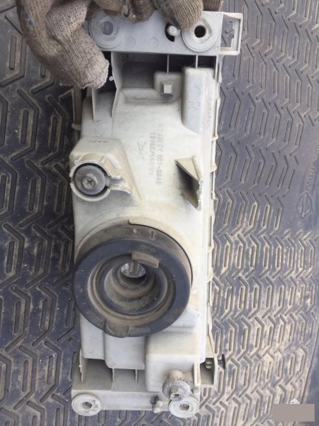 Фара правая MAZDA BONGO FRIENDEE SGLW Фара правая MAZDA BONGO FRIENDEE SGLW