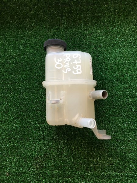 Запчасть бачок инвертора Toyota Prius 2010 ZVW30 2ZR-FXE G92A0-47010 контрактная Бачок инвертора Toyota Prius 2010 ZVW30 2ZR-FXE G92A0-47010 контрактная