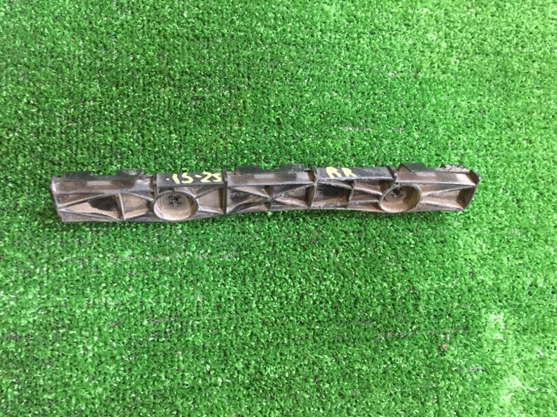 Крепление бампера заднее правое IS250 GSE20 4GRFSE