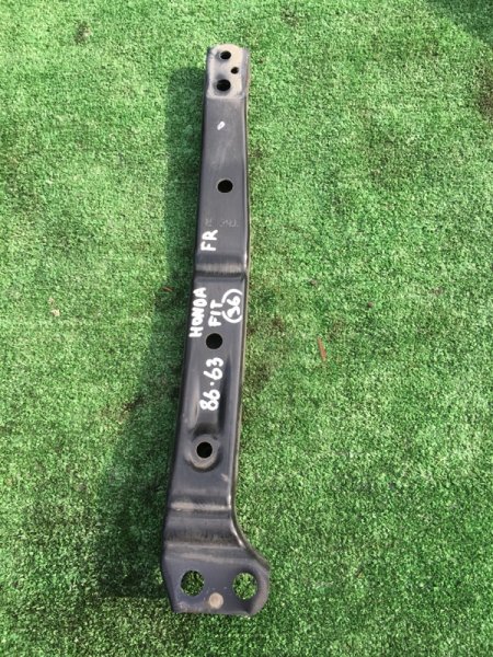 Балка под двс передняя правая Honda Fit 2014 GP5 LEB 50250T5C000 контрактная