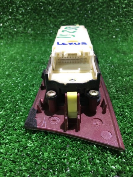 Блок управления стеклами передний правый LEXUS IS250 GSE20 4GRFE Блок управления стеклами передний правый LEXUS IS250 GSE20 4GRFE