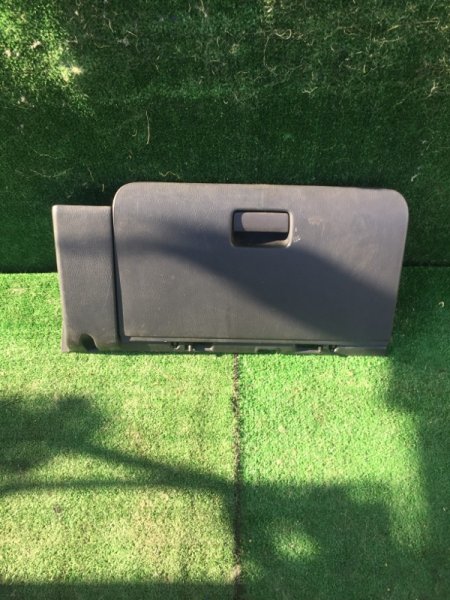 Запчасть бардачок пассажирский Nissan Terrano 2002 LR50 VG33 контрактная Бардачок пассажирский Nissan Terrano 2002 LR50 VG33 контрактная