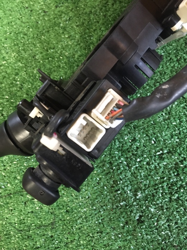 Блок подрулевых переключателей GS300 GRS190 3GRFSE