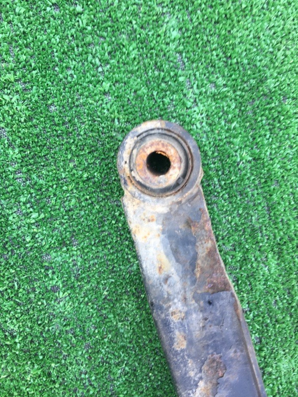 Рычаг задний правый X-Trail 2009 NT-31 MR20DE