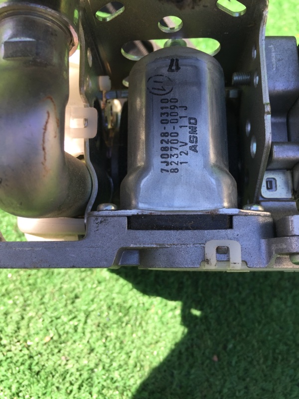 Ремень безопасности передний правый GS460 2007 URS190 1URFSE