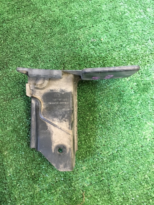 Запчасть брызговик задний правый Toyota Prius 2009 NHW20 1NZFXE 65631-47030 контрактная Брызговик задний правый Toyota Prius 2009 NHW20 1NZFXE 65631-47030 контрактная