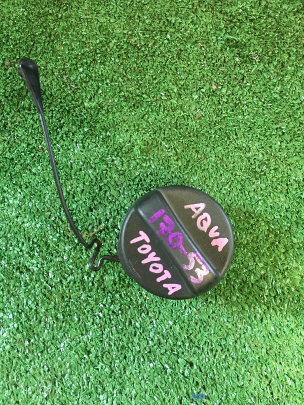 Пробка бензобака Toyota Aqua 2012 Nhp-10 1NZFXE контрактная