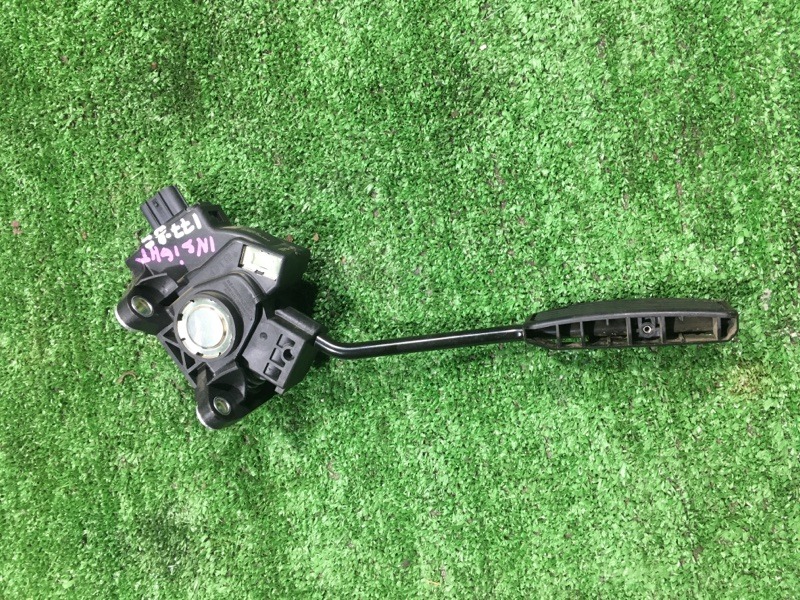 Запчасть педаль подачи топлива Honda Insight 2009 ZE2 LDA 09001CTF0-J0 контрактная Педаль подачи топлива Honda Insight 2009 ZE2 LDA 09001CTF0-J0 контрактная