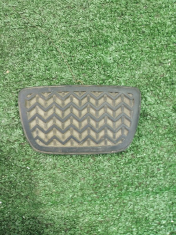 Накладка на педаль тормоза LEXUS IS250 GSE20 47121-50020 контрактная