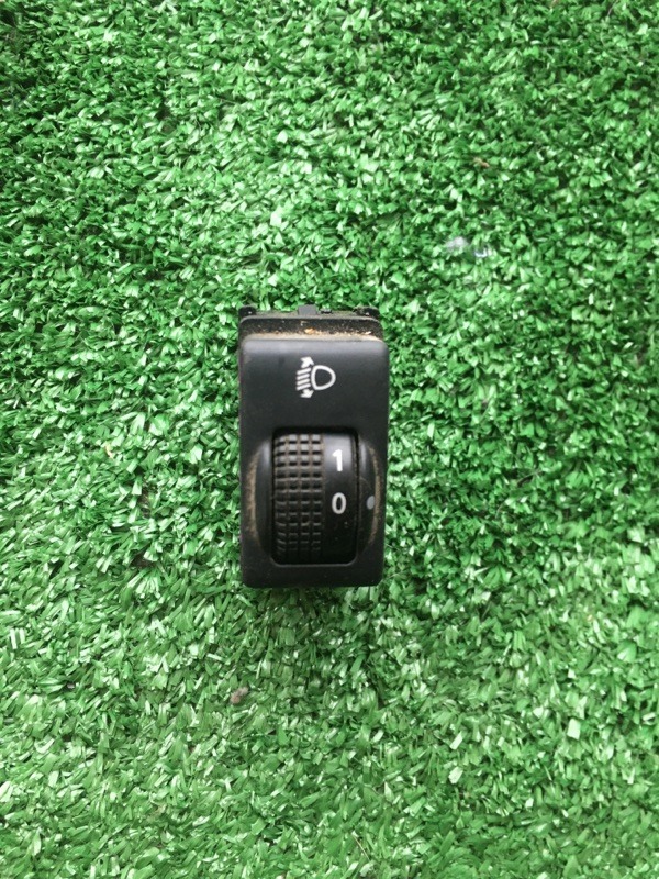 Запчасть кнопка корректора фар NISSAN TEANA J32 25190JN00A контрактная Кнопка корректора фар NISSAN TEANA J32 25190JN00A контрактная