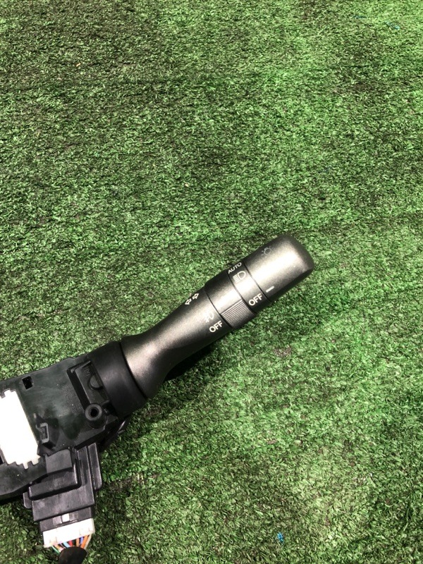 Блок подрулевых переключателей LS600h 2007 UVF45 2URFSE Блок подрулевых переключателей LS600h 2007 UVF45 2URFSE