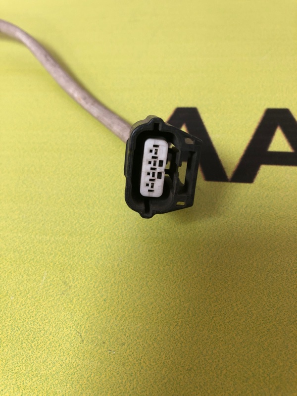 Датчик кислородный Note 2013 E-12 HR12DDR Датчик кислородный Note 2013 E-12 HR12DDR