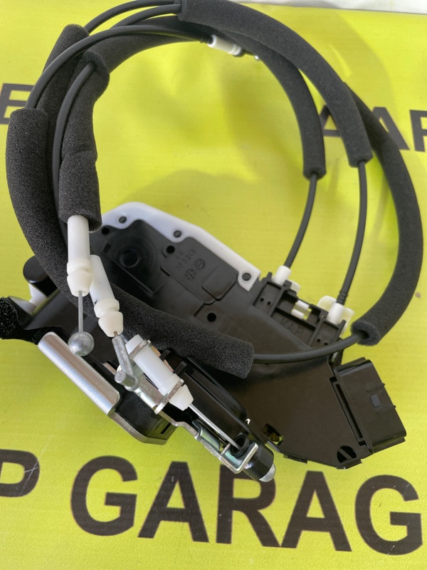 Замок двери задний правый INFINITI QX70/FX S51 Замок двери задний правый INFINITI QX70/FX S51