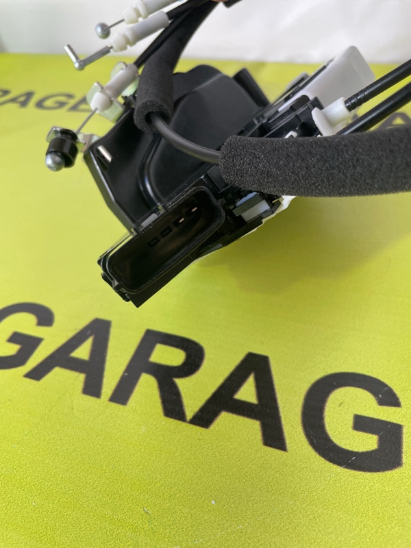 Замок двери задний правый QX70/FX S51 Замок двери задний правый QX70/FX S51