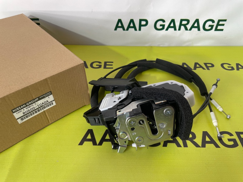 Замок двери передний правый INFINITI QX70/FX S51 80500-1CA0A новая