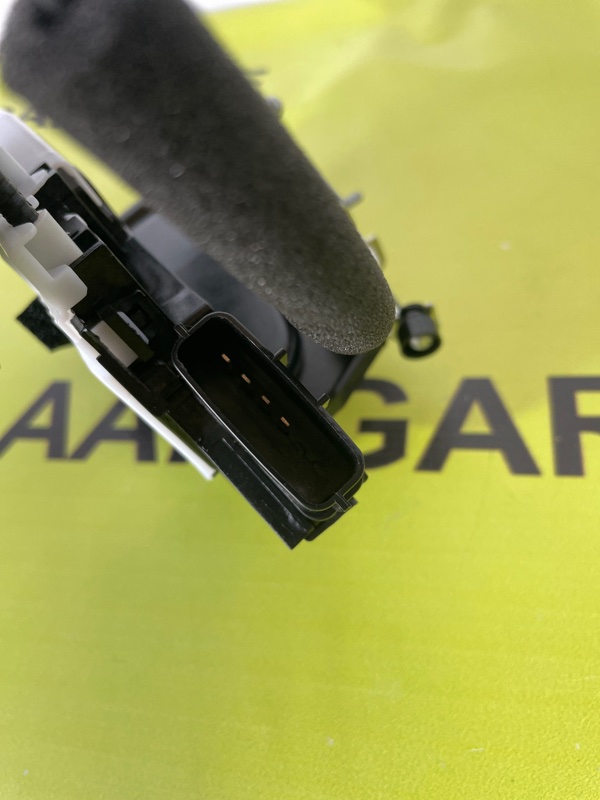 Замок двери передний левый QX70/FX S51 Замок двери передний левый QX70/FX S51