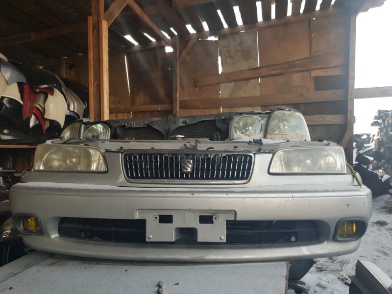 Рамка радиатора Toyota Sprinter AE110 5AFE 1995 передняя