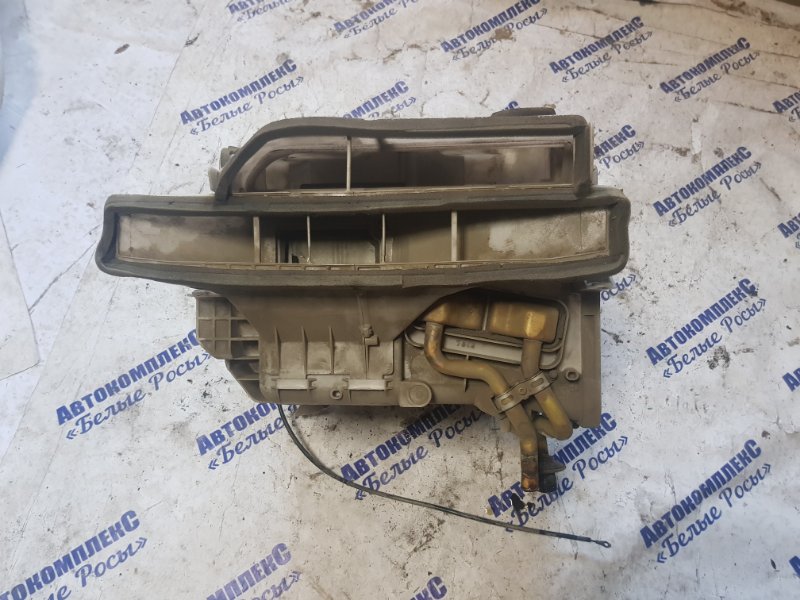 Корпус печки Toyota Camri SV32 3SFE 1998 передний