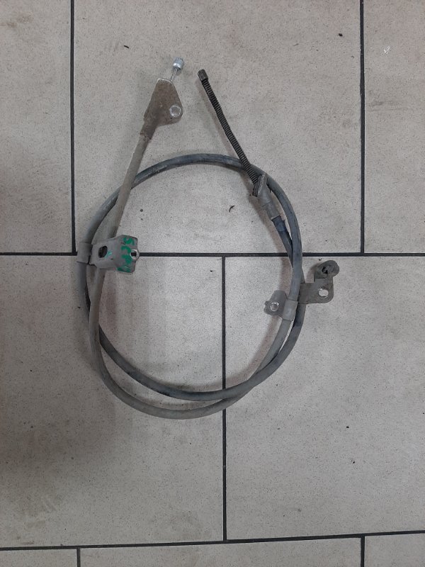 Трос ручника Toyota Platz SCP11 1SZFE 2000 задний