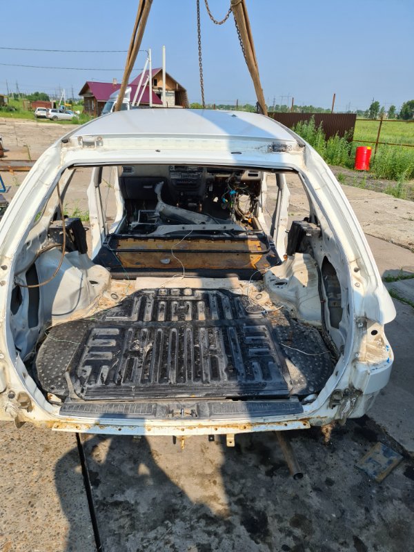 Тазик железный Honda Partner EY7 D15B 1999 задний