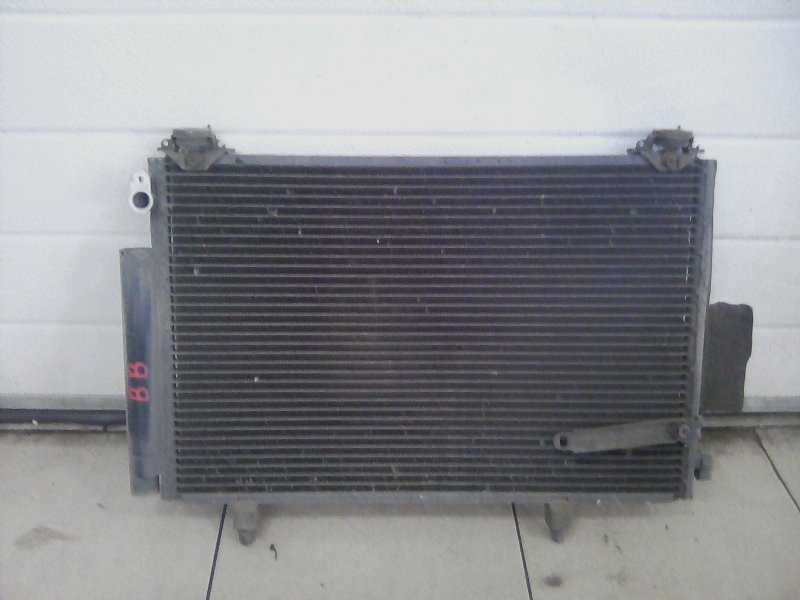 Радиатор кондиционера Toyota Bb NCP30 2NZFE 2000 передний