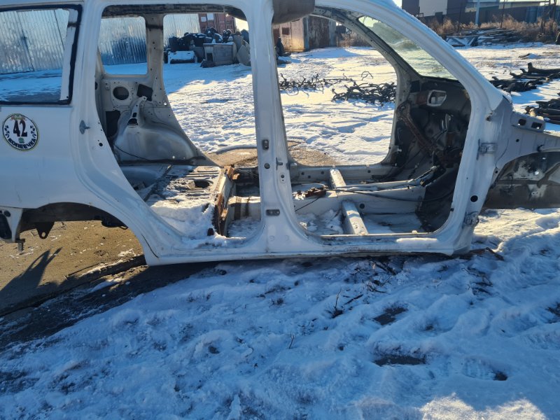 Порог Toyota Funcargo NCP20 1NZFE 2000 правый