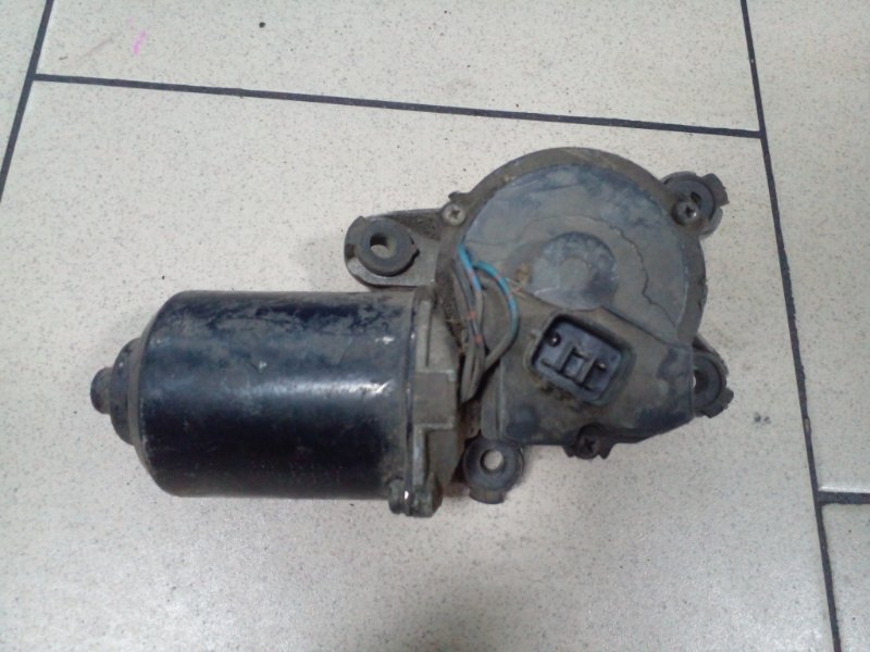 Мотор дворников Toyota Sprinter EE101 4EFE передний