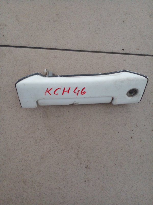 Ручка двери внешняя Toyota Hiace Regius KCH46 1KZTE 1997