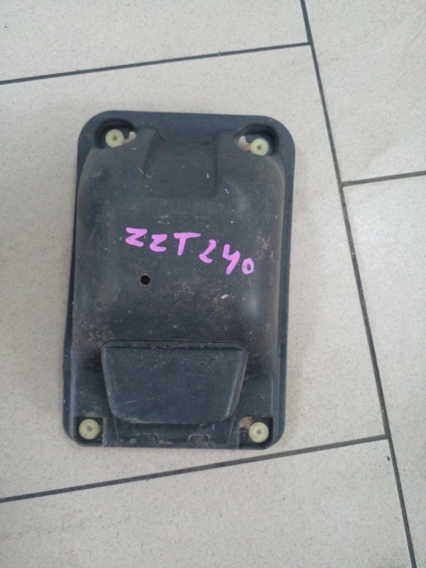 Пластик салона Toyota Allion ZZT240 1ZZFE 2001 задний